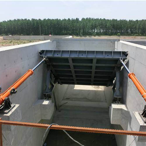 弧形鋼壩閘門止水裝置的維護
